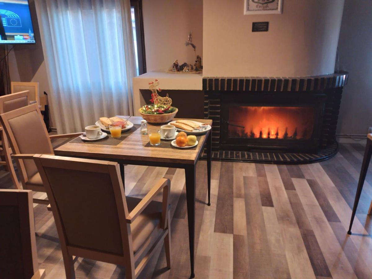 La Casita De El Cuervo B&B 외부 사진